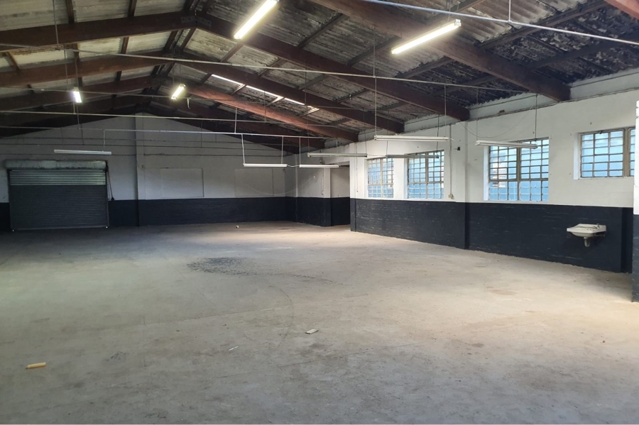 To Let commercial Property for Rent in North End Eastern Cape